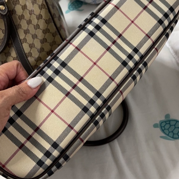Burberry❤️SOLD - Picture 3 of 10